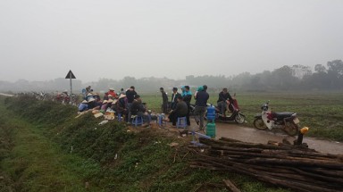  Chủ tịch Hà Nội ra "tối hậu thư" giải quyết khủng hoảng rác