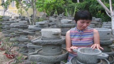  ”Kho báu” 1.200 chiếc cối đá của nữ kiến trúc sư