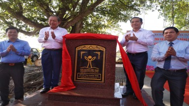  Công nhận 2 cây Di sản Việt Nam ở cái nôi của Đờn ca Tài tử Nam Bộ