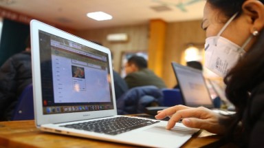  Nhiều trường học tổ chức dạy online trong dịch corona