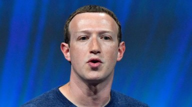  Facebook như "mafia toàn cầu"