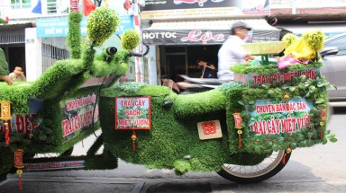  Xe bán trái cây ‘độc nhất vô nhị” giữa Sài Gòn