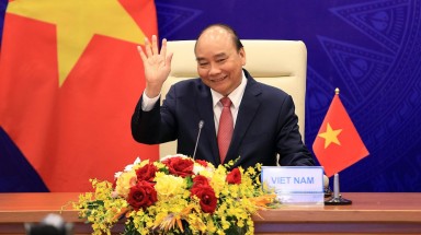  Chủ tịch nước Nguyễn Xuân Phúc: "Việt Nam sẽ tiếp tục giảm rất mạnh điện than"