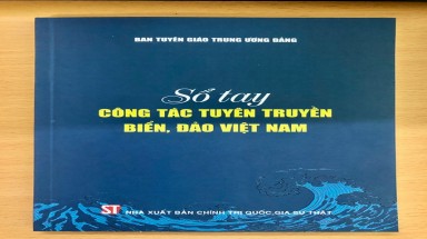  Xuất bản Sổ tay tuyên truyền biển, đảo Việt Nam