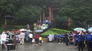  Phú Thọ mưa giông vào ngày giỗ Tổ Hùng Vương