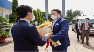  Tân Đại sứ Hoa Kỳ tại Việt Nam thăm nhà máy Vinamilk tại Cần Thơ