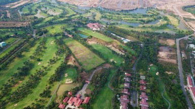 Lợi nhuận sân golf “nằm ở” bất động sản nghỉ dưỡng