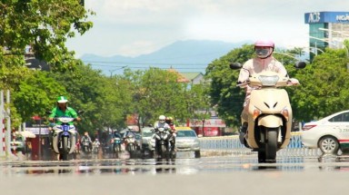  Bắc Bộ và vùng núi Thanh Hóa đến Phú Yên nắng nóng gay gắt, có nơi trên 40 độ C