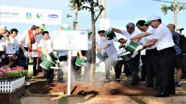  “Quỹ 1 triệu cây xanh dành cho Việt Nam” và Vinamilk trồng 110.020 cây xanh tại Bà Rịa Vũng Tàu