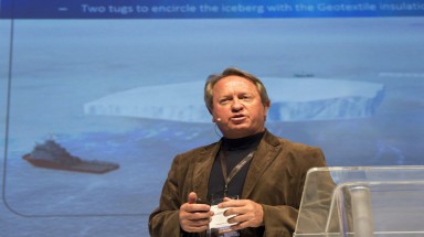  Ý tưởng điên rồ: Xẻ băng Nam Cực giải hạn cho Nam Phi