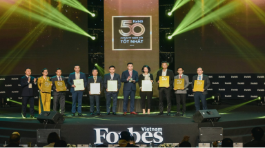  Vinamilk được vinh danh là 1 trong 50 công ty niêm yết tốt nhất Việt Nam năm 2022