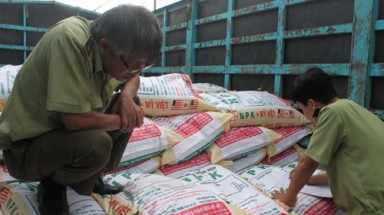 Phân bón Mỹ Việt: Sản xuất “chui” và kém chất lượng