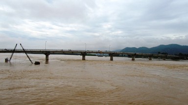  Lũ sông Cả tại Nghệ An lên trở lại 