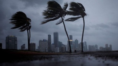  Siêu bão Irma quần đảo Florida, ít nhất 3 người chết