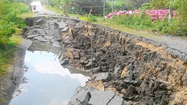  Cảnh báo tình trạng khai thác trái phép tài nguyên đất tại Cà Mau 