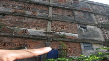  Thái Bình: Gần trăm hộ dân sống trong chung cư… chờ sập 