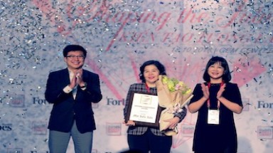  Forbes Việt Nam công bố giải thưởng "Thành tựu trọn đời" vinh danh bà Mai Kiều Liên-Tổng Giám đốc Vinamilk 