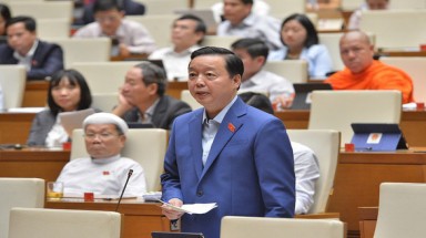  Bộ trưởng Trần Hồng Hà nói gì về ý kiến ”bước thụt lùi” đánh giá tác động môi trường?