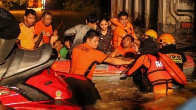  Hơn 133 người chết do bão Tembin ở Philippines