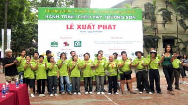  30 NĂM VACNE: Tổ chức Chương trình “Đạp xe xuyên Việt vì môi trường”