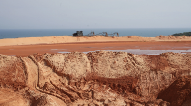  Dự án mỏ titan lớn ở Bình Thuận bị trả hồ sơ đề nghị cấp phép môi trường
