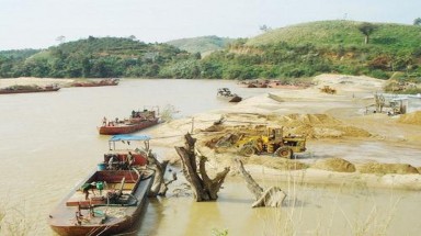  Chấn chỉnh hoạt động khai thác cát trên sông Krông Nô