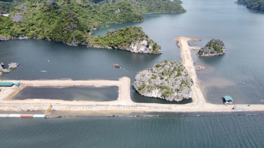 Chính phủ chỉ đạo kiểm tra dự án quây núi đá vịnh Hạ Long làm "hòn non bộ"